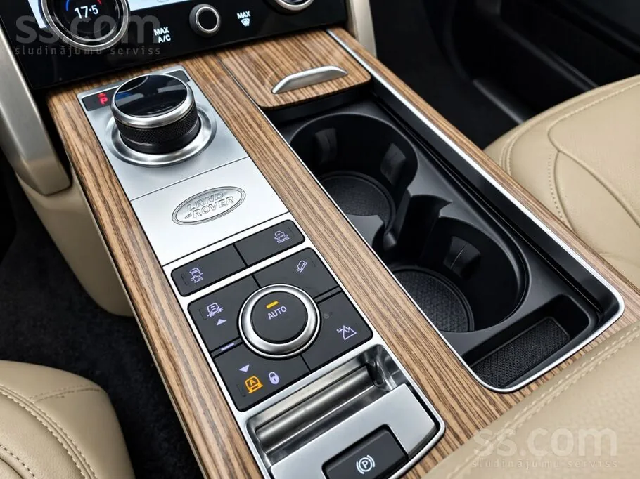 Land Rover Range Rover 2019 photo 2