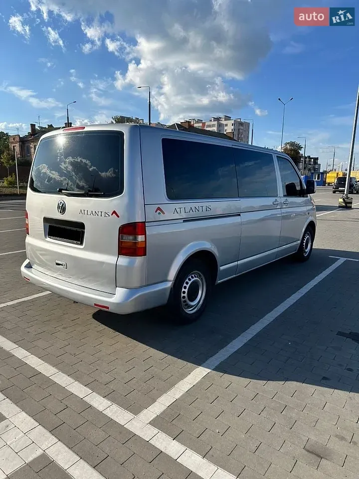 Volkswagen Transporter 2007 photo 2