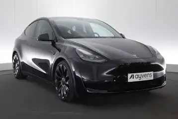 Tesla Model Y 2023 photo 3