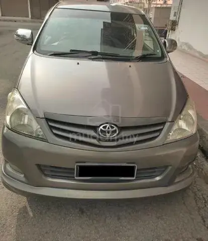 Toyota Innova