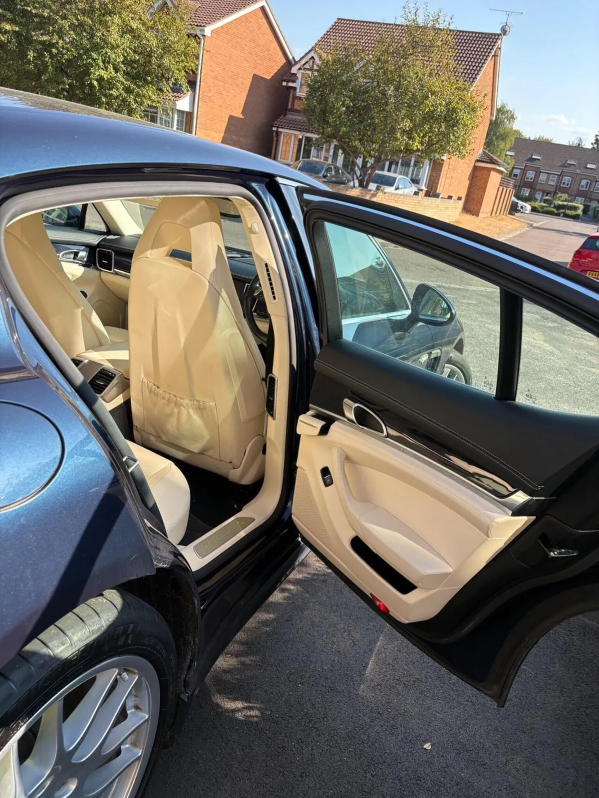 Porsche Panamera 2014 photo 3