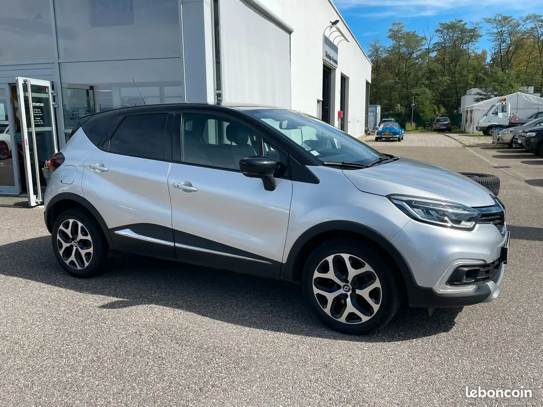 Renault Captur 2017 photo 2