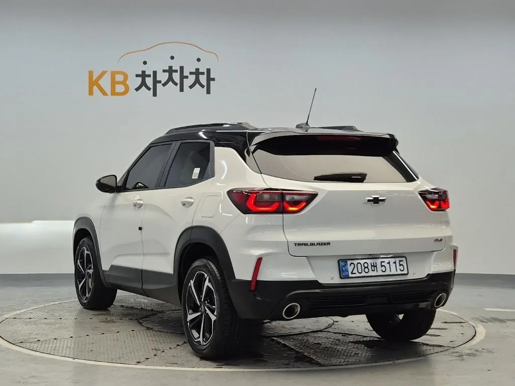 Chevrolet Trailblazer 2025 photo 2
