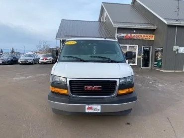 GMC Savana 2020 photo 4
