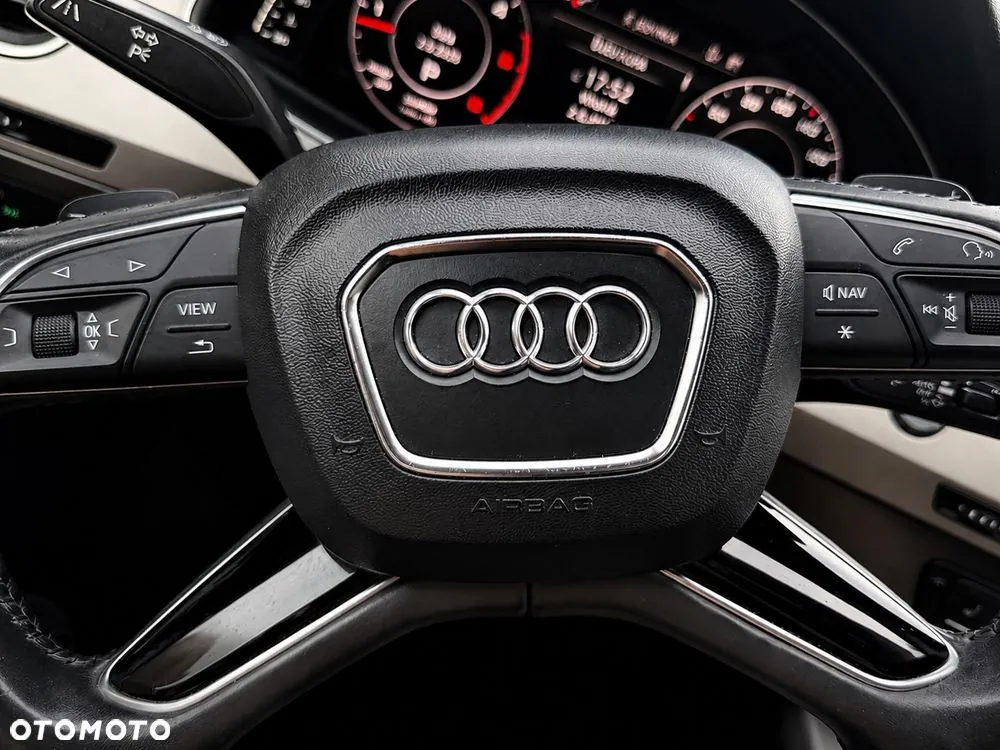 Audi Q7 2016 photo 5