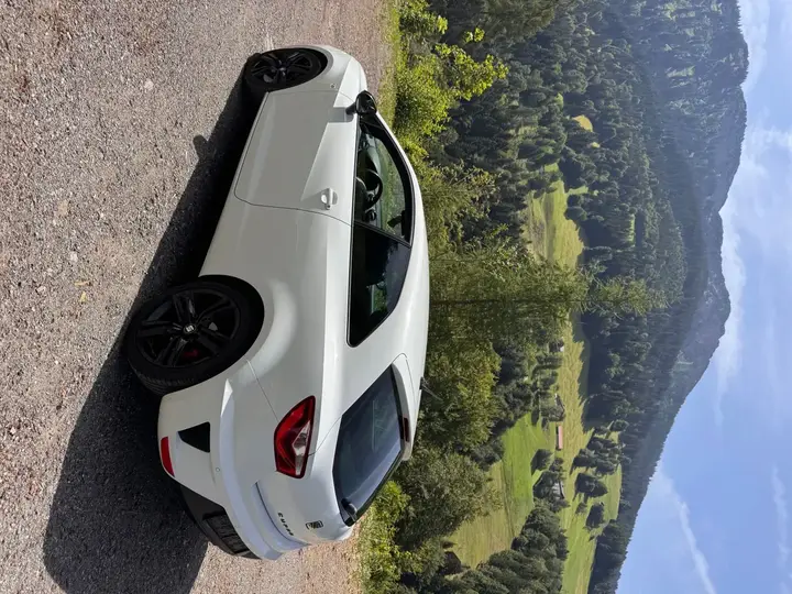 Seat Cupra 2016 photo 2