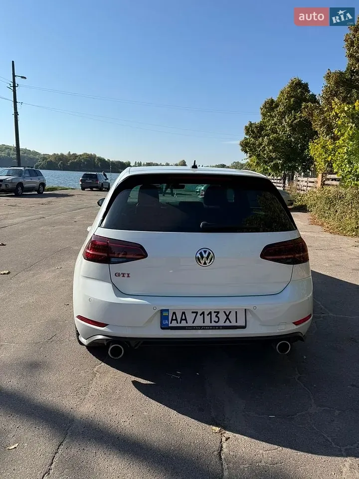 Volkswagen Golf Gti 2020 photo 5