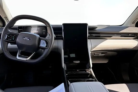 Ford Explorer 2024 photo 4