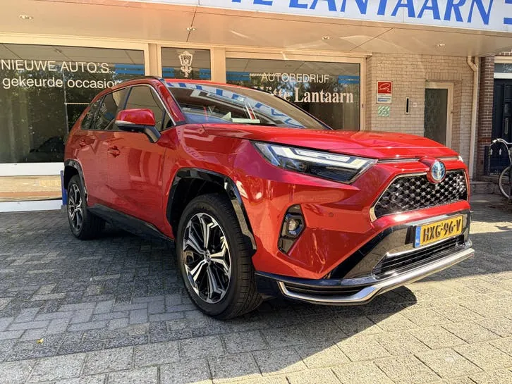 Toyota Rav4 2025 photo 3