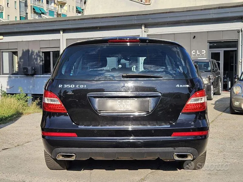 Mercedes-Benz R-Class 2012 photo 5