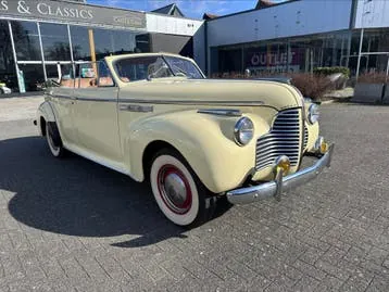 Buick Super Eight 1940 photo 3