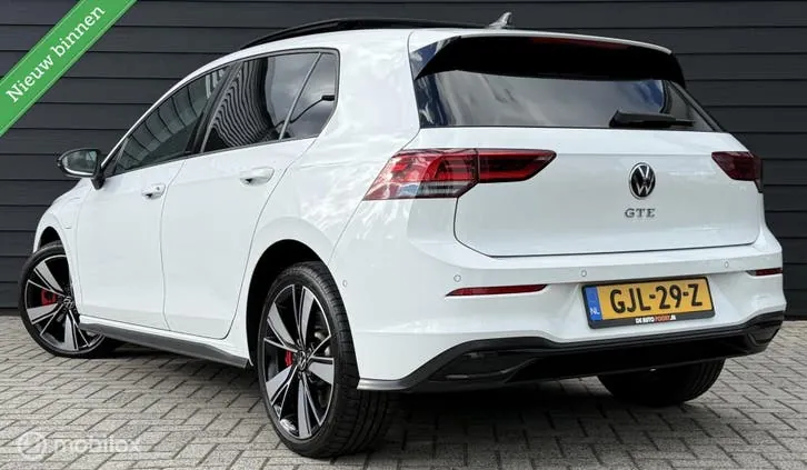 Volkswagen Golf 2022 photo 2