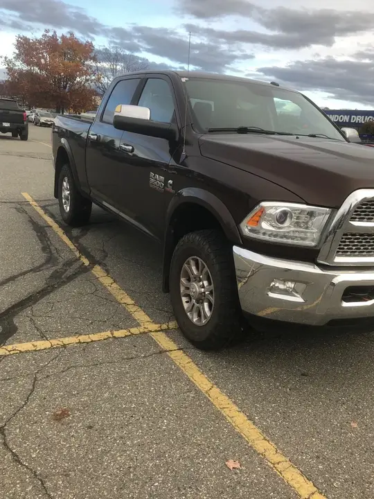 Ram 3500 Laramie 2013 photo 3