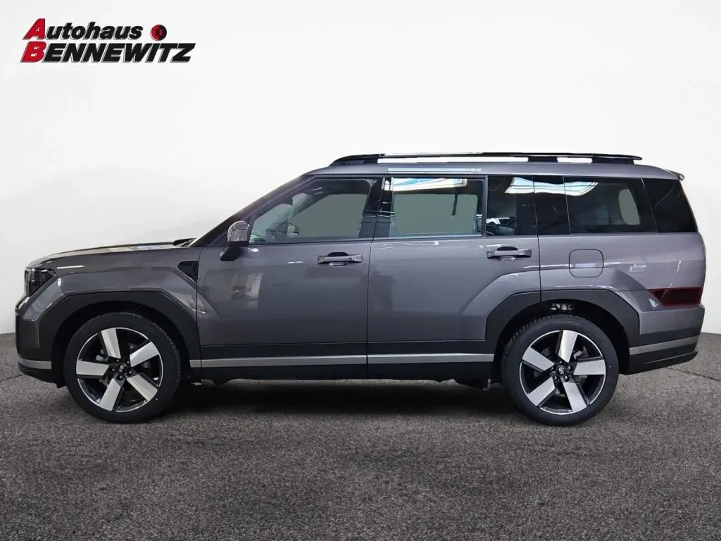 Hyundai Santa Fe 2026 photo 2