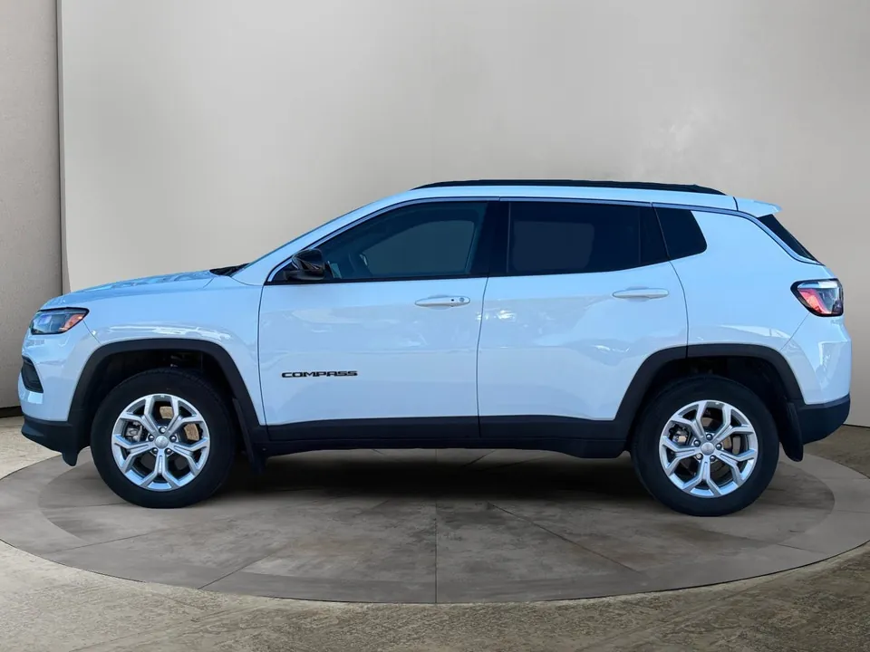 Jeep Compass 2024 photo 2
