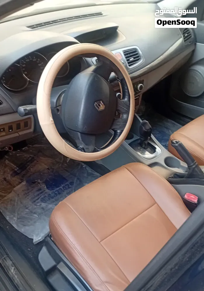 Renault Fluence 2013 photo 2