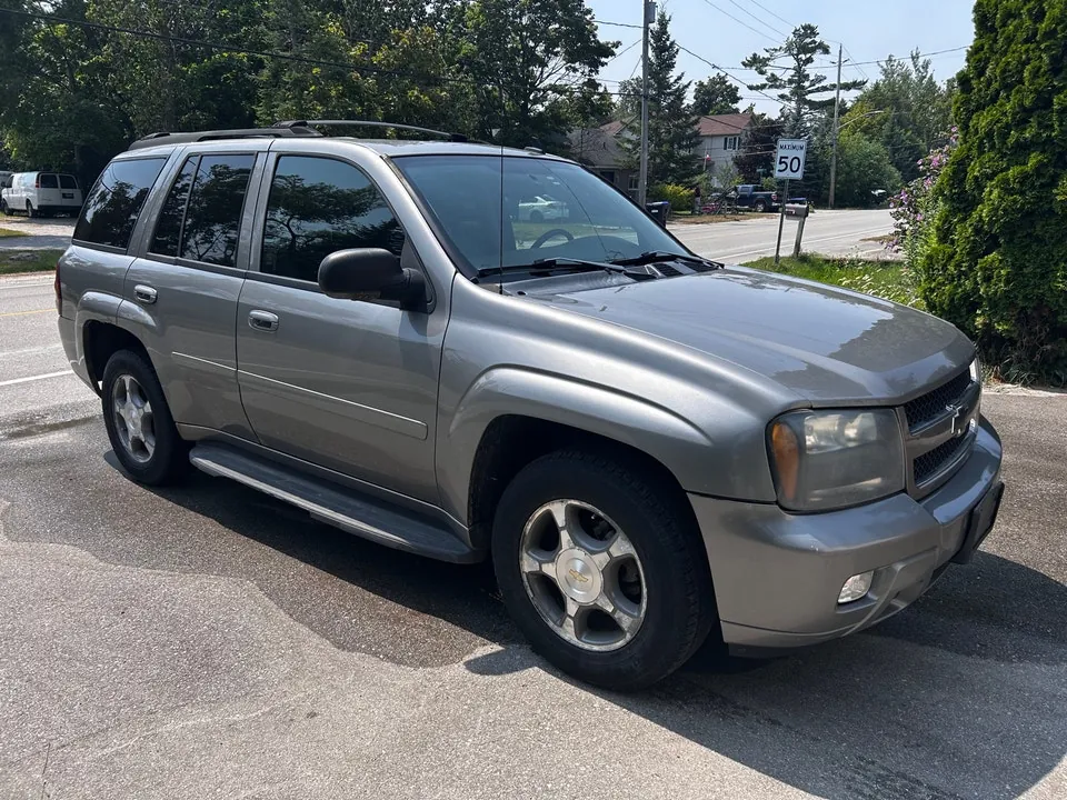 Chevrolet Trailblazer 2007 photo 2