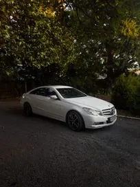 Mercedes-Benz E-Class 2009 photo 2