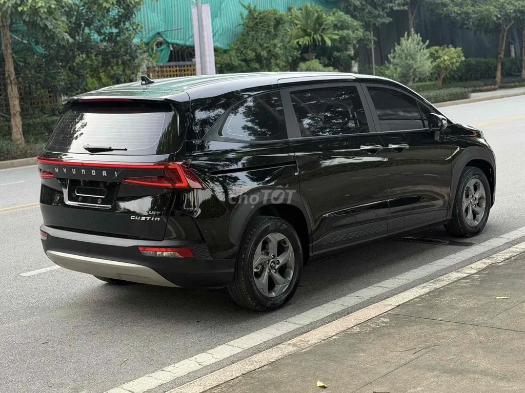 Hyundai Custin 2024 photo 4