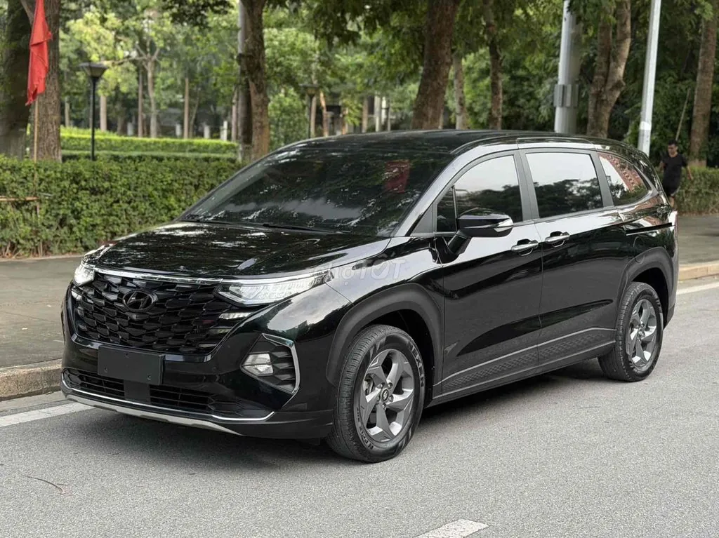 Hyundai Custin 2024 photo 2