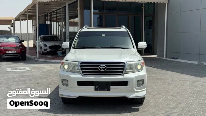 Toyota Land Cruiser 2014 photo 2
