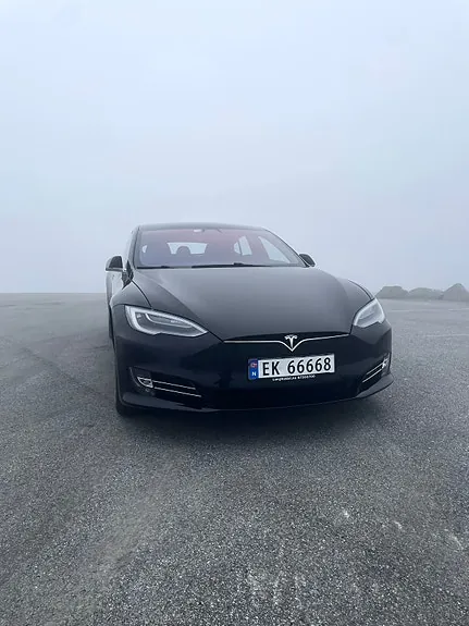 Tesla Model S 2018 photo 4
