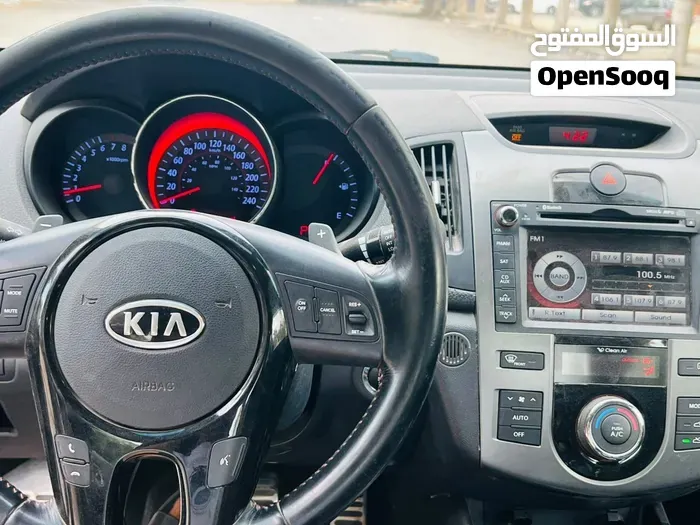 Kia Forte 2013 photo 5
