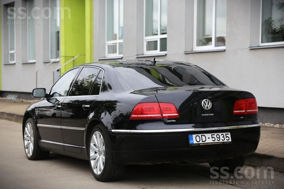 Volkswagen Phaeton 2013 photo 5