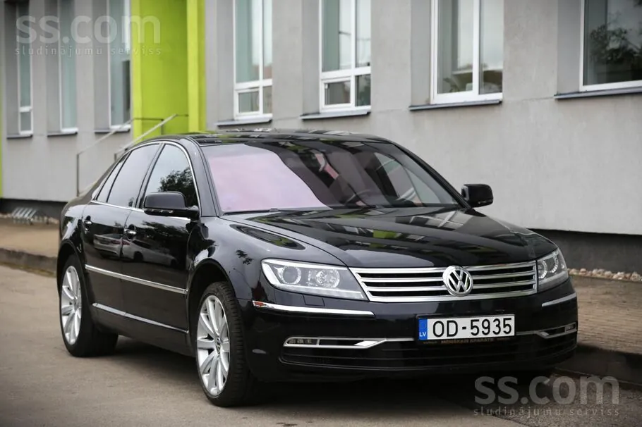 Volkswagen Phaeton 2013 photo 4