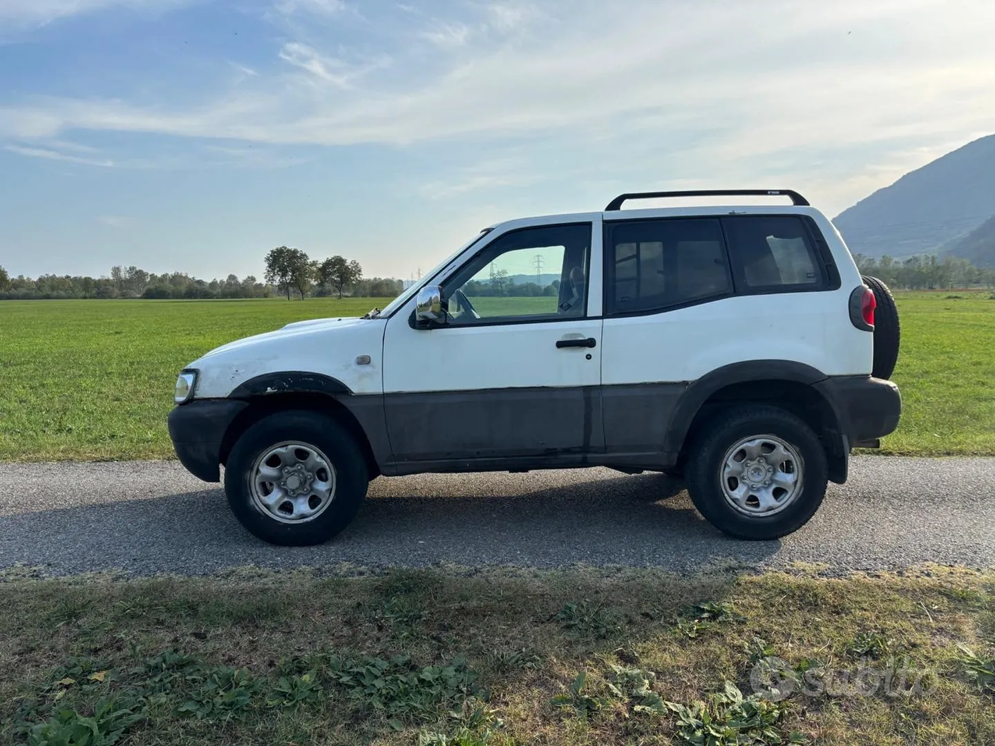 Nissan Terrano Ii 2001 photo 2