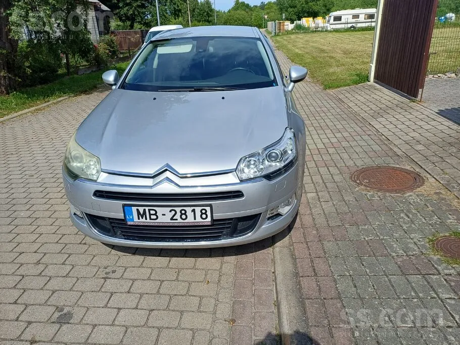 Citroen C5 2012 photo 5