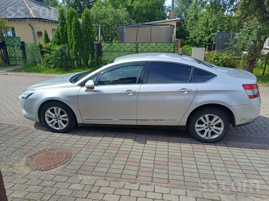 Citroen C5 2012 photo 4