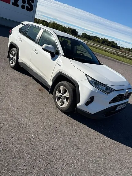 Toyota Rav4 2021 photo 2