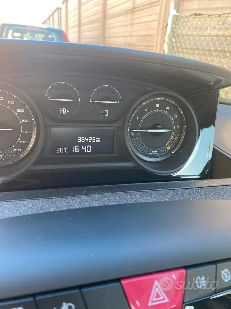 Lancia Ypsilon 2023 photo 2