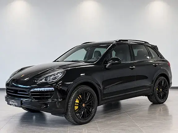 Porsche Cayenne 2011 photo 2