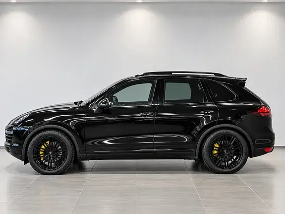 Porsche Cayenne 2011 photo 4