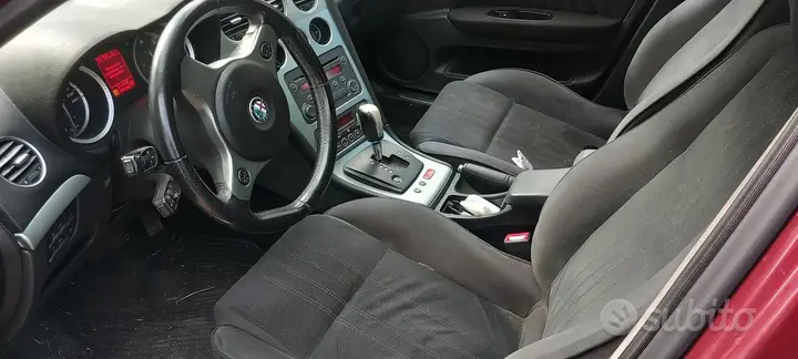 Alfa Romeo 159 2010 photo 5