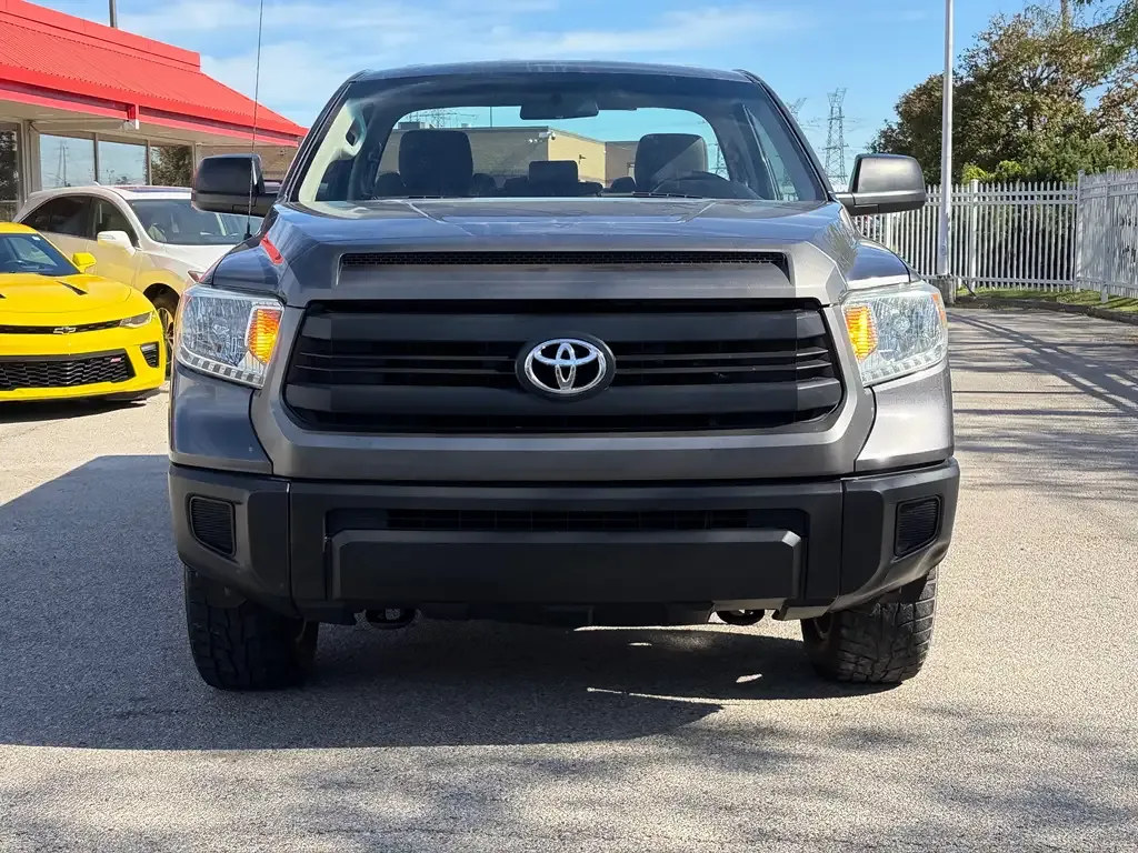 Toyota Tundra 2014 photo 2