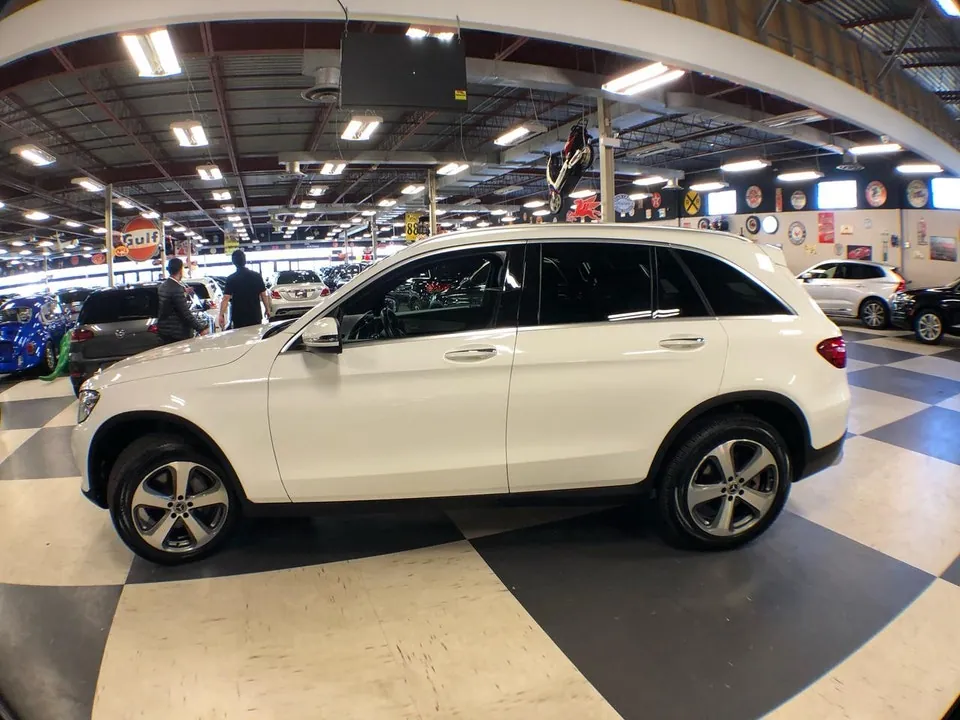 Mercedes-Benz Glc-Class 2019 photo 4