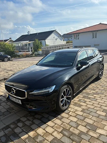 Volvo V60 2019 photo 2