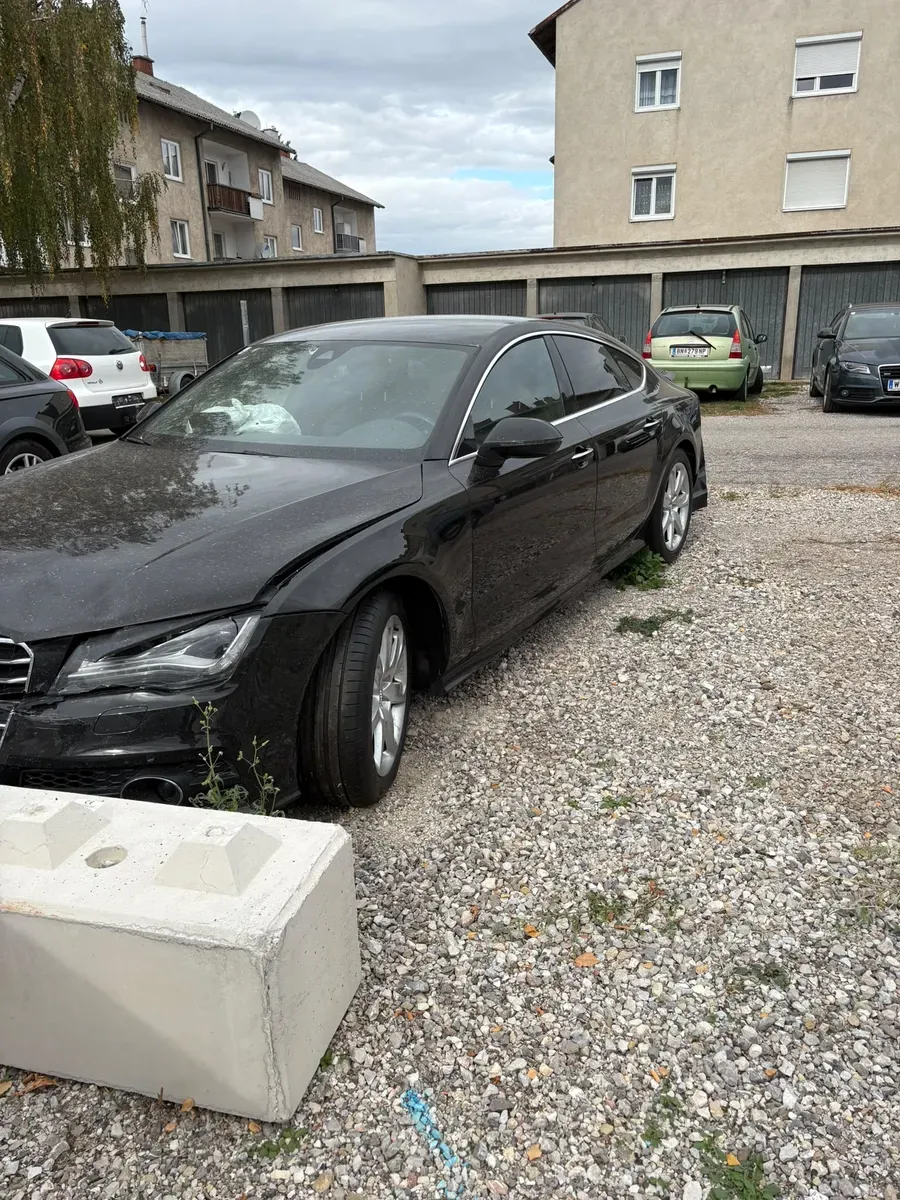 Audi A7 2014 photo 2
