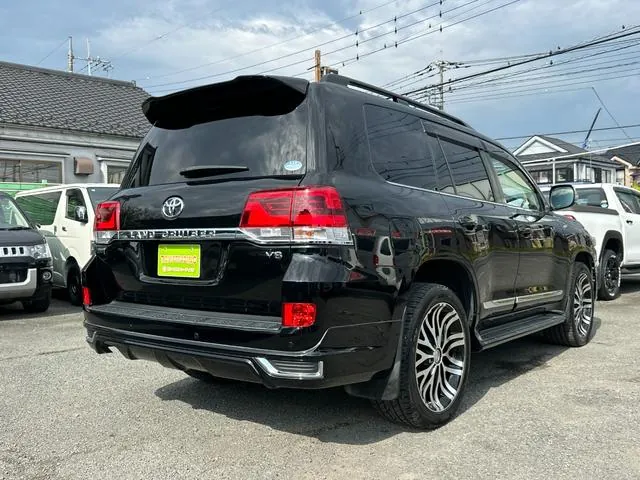 Toyota Land Cruiser 2019 photo 5