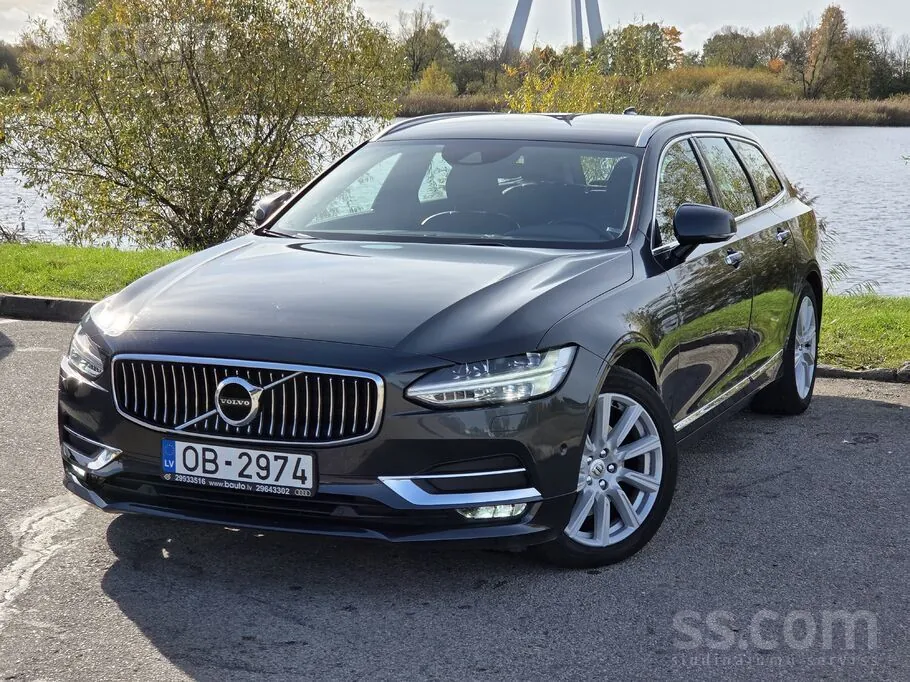 Volvo V90