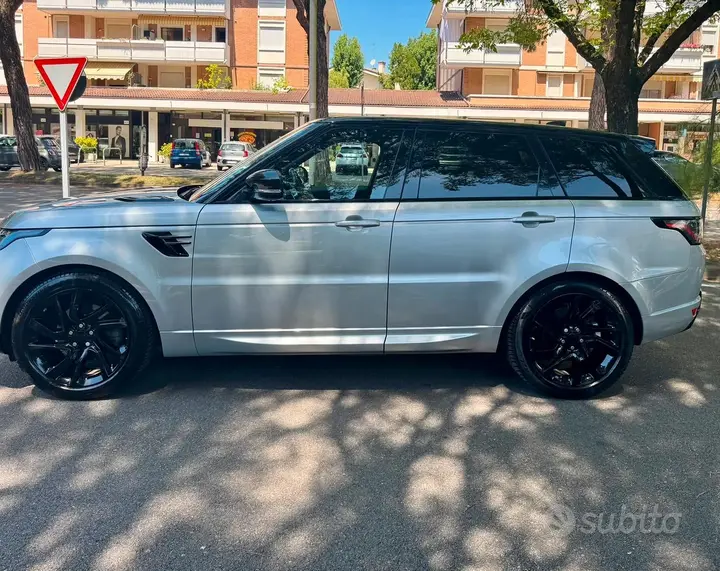 Land Rover Range Rover Sport 2019 photo 4