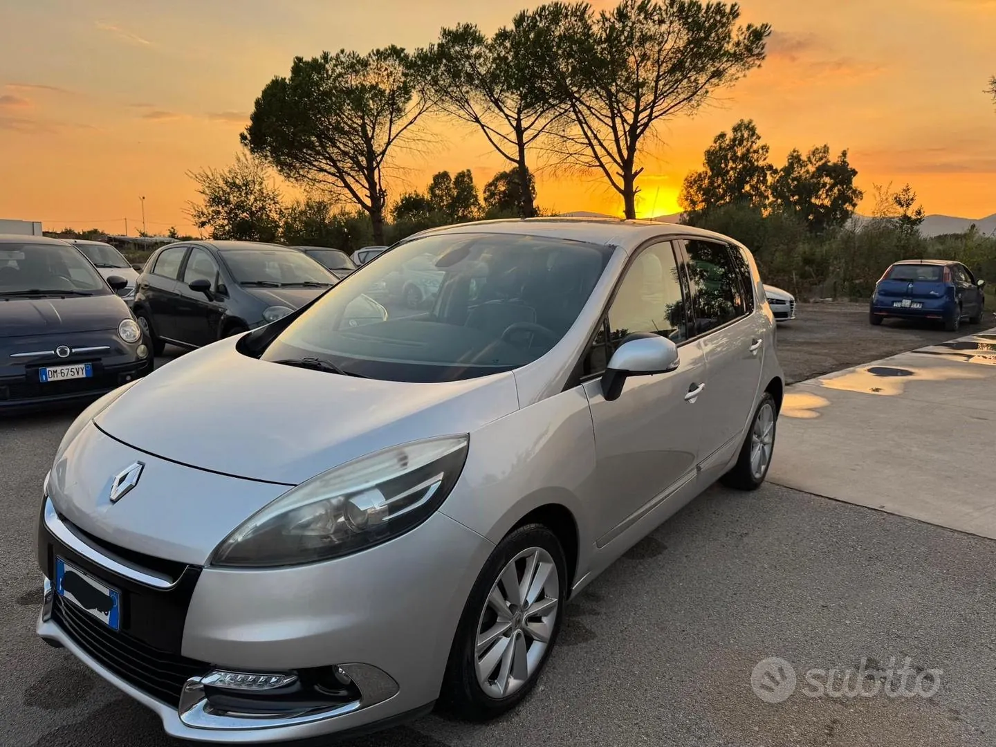 Renault Scenic 2013 photo 5