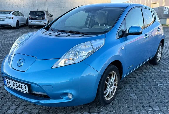 Nissan Leaf 2012 photo 3