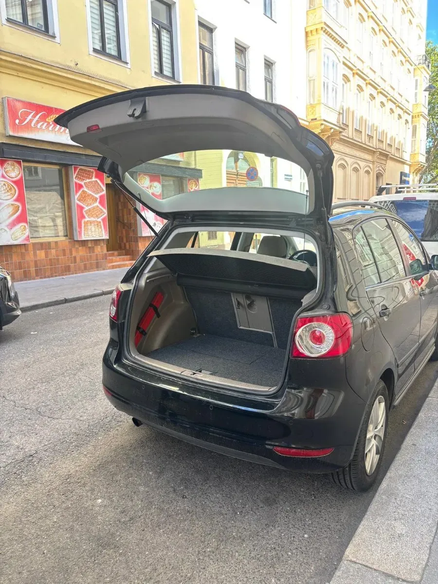 Volkswagen Golf Plus 2010 photo 3