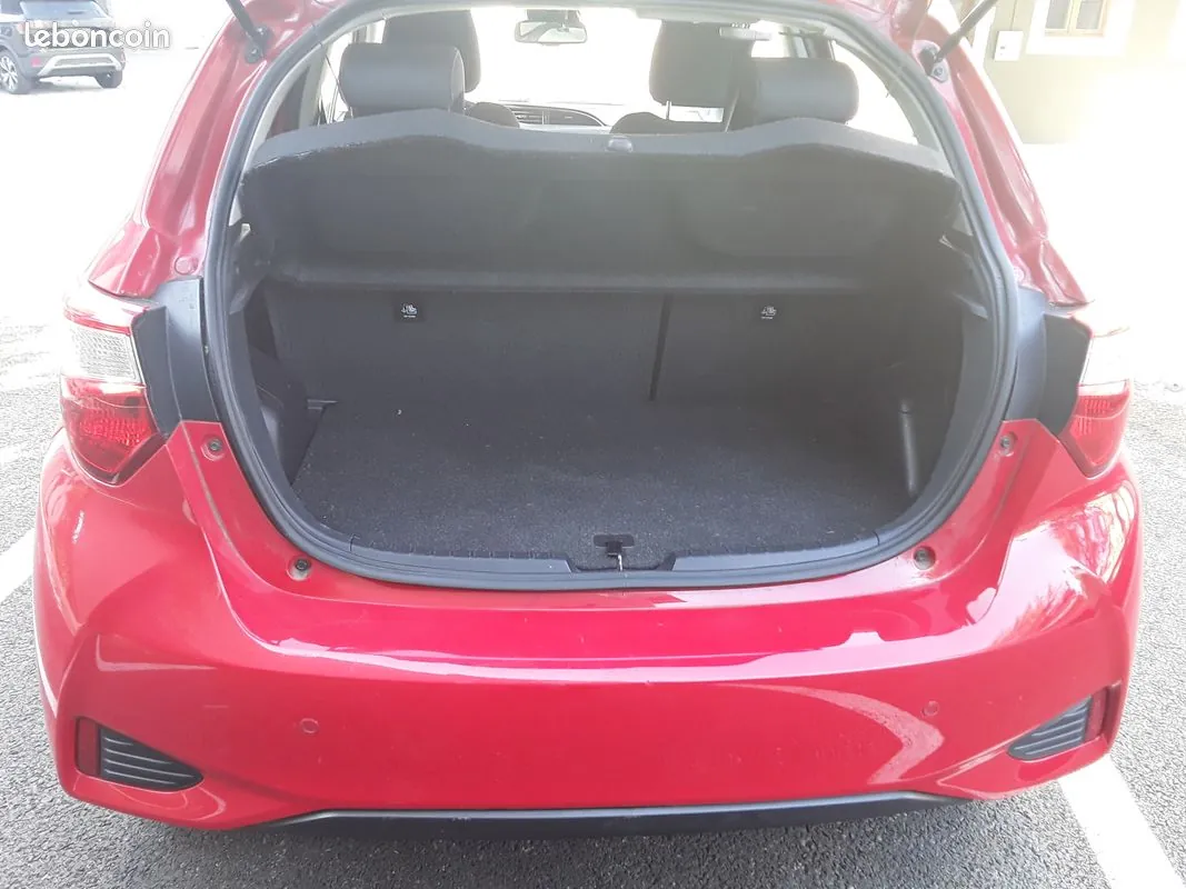 Toyota Yaris 2020 photo 3