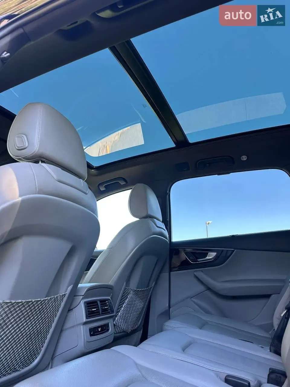 Audi Q7 2017 photo 4