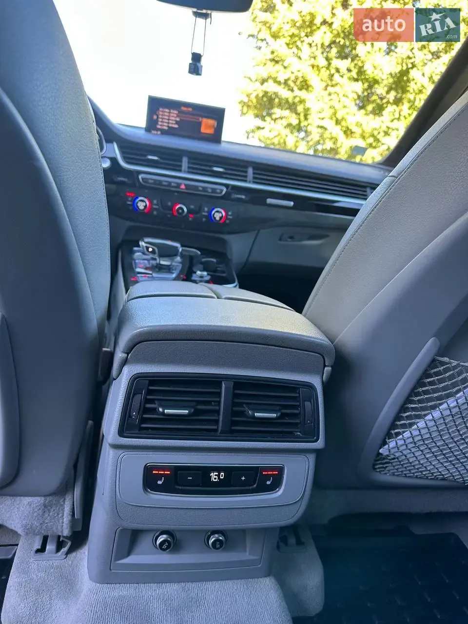 Audi Q7 2017 photo 5